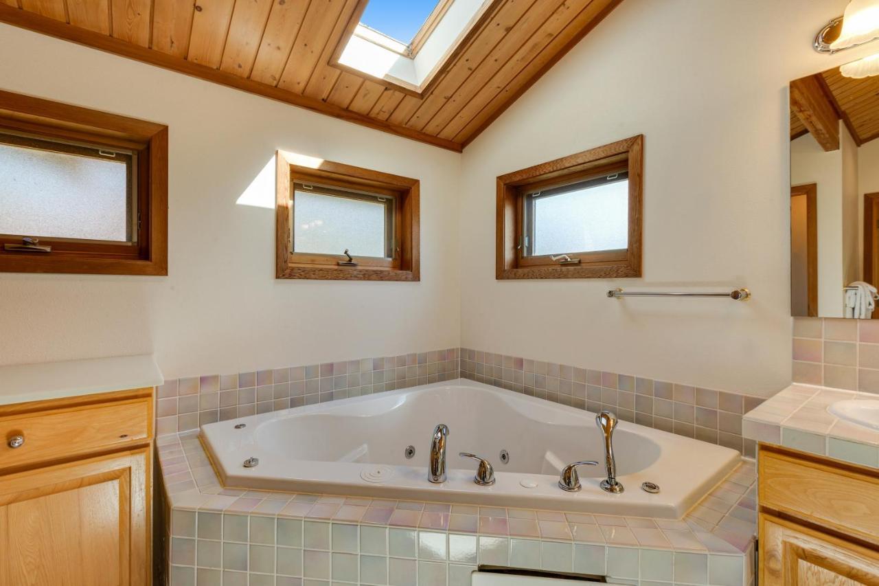 Freeland Whidbey Cedar Sunsets 빌라 외부 사진